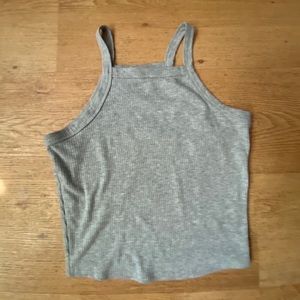 gray halter top crop top